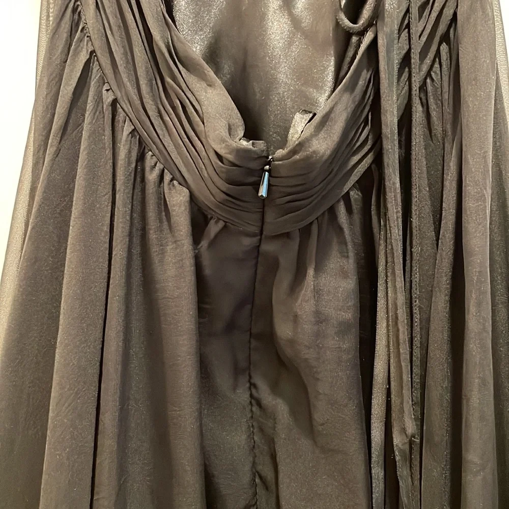 Mac Duggal black maxi dress. - Picture 7 of 9